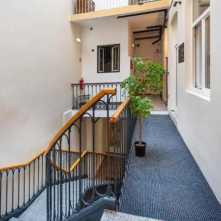 Auberge de jeunesse Adhoc