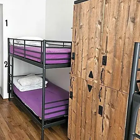 Adhoc Hostel