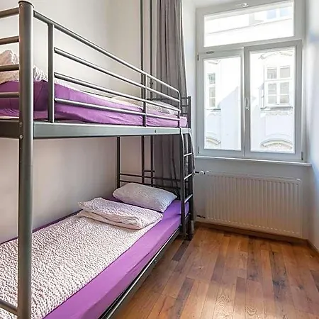 Adhoc * Ljubljana